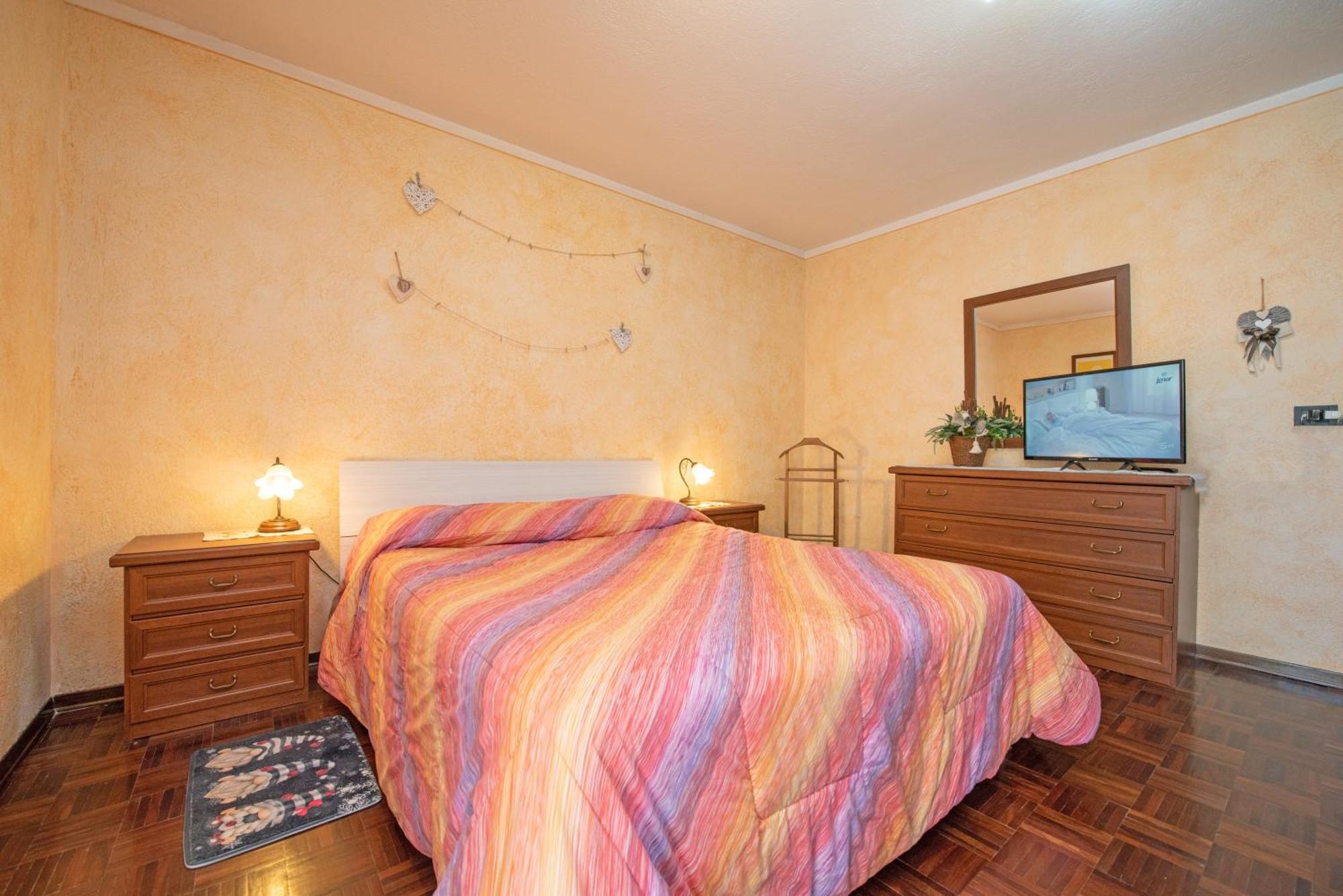 Casa Kristel Cir Comunale N 14 Аоста Екстериор снимка