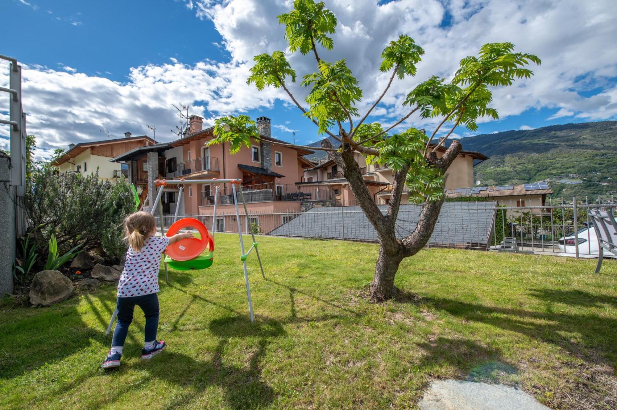 Casa Kristel Cir Comunale N 14 Аоста Екстериор снимка